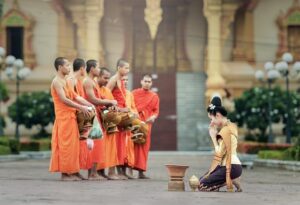 Buddhist Prayer for Thanksgiving: Express Gratitude in Buddhist Tradition