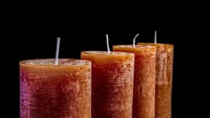 The Beginning of Time: Does Advent Start the Liturgical Year? 9 The Beginning of Time: Does Advent Start the Liturgical Year?