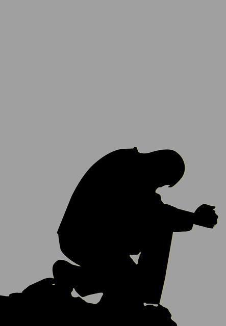 Saying Thanks: How to Say a Thanksgiving Prayer with Sincerity 9 - Incorporating Humility: Balancing Thankfulness with Gratefulness in Your Thanksgiving Prayer