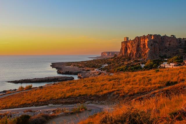 Prayer for Healing for a Family Member: Support Your Loved Ones! 8 The Importance of Consistency in Prayer