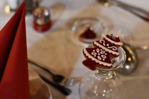 Advent Ornament Set: Decorate Your Tree with Daily Treasures!