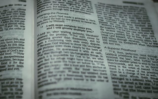 Prayer and Thanksgiving Scriptures: Dive into Scriptural Wisdom 10 Incorporating Scriptural Verses into Your Personal Prayer Routine