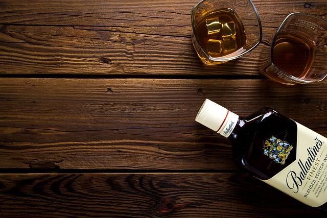 Whiskey Enthusiasts Rejoice: A Whiskey Tour of Scotland Advent Calendar! 2 Whiskey Tour of Scotland Advent Calendar: A Whiskey Lover's Dream