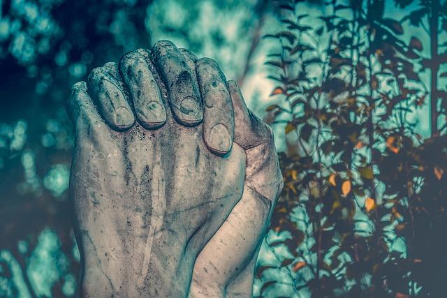 Before the Scalpel: Prayer to Say Before Surgery 5 Prayer as a Source of Strength and Courage