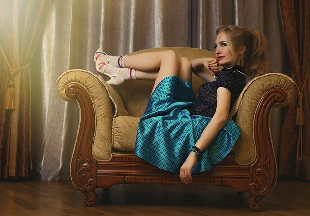 Online Oasis: Best Bibles on Amazon for Convenient Access 5 Convenient Features to Look for in an Online Bible