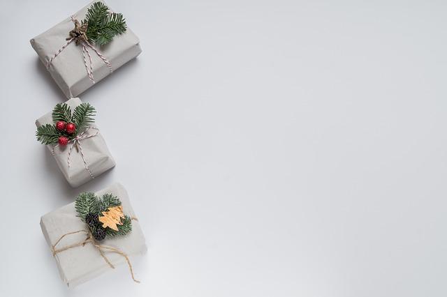 24 Verses for Advent: Discover Inspirational Scriptures for Every Day! 4 Connecting with the True Meaning of Christmas